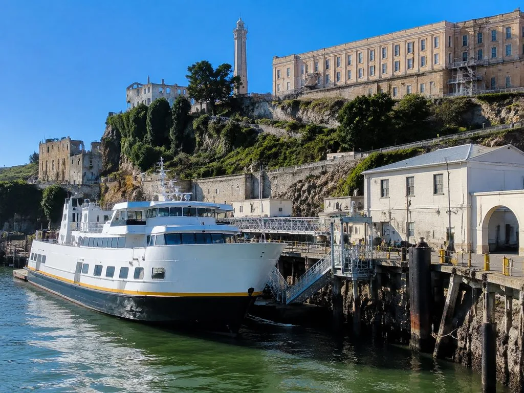 Alcatraz City Cruises with Ferry & Audio Tour